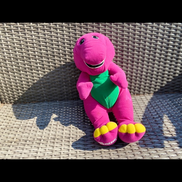 Barney - Picture 2 of 4